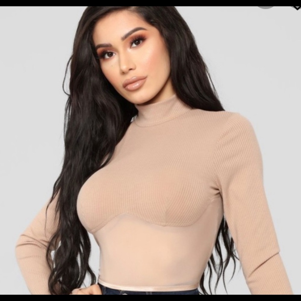 Cropped top